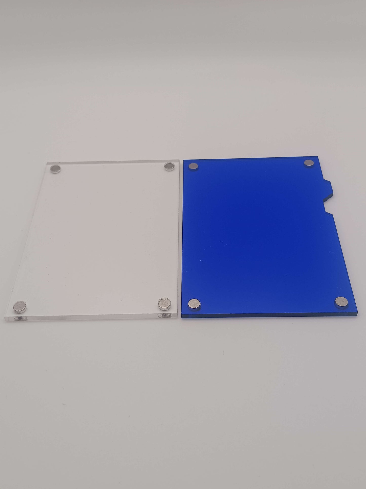 Easy Open Dark Blue Magnetic Card Display Case