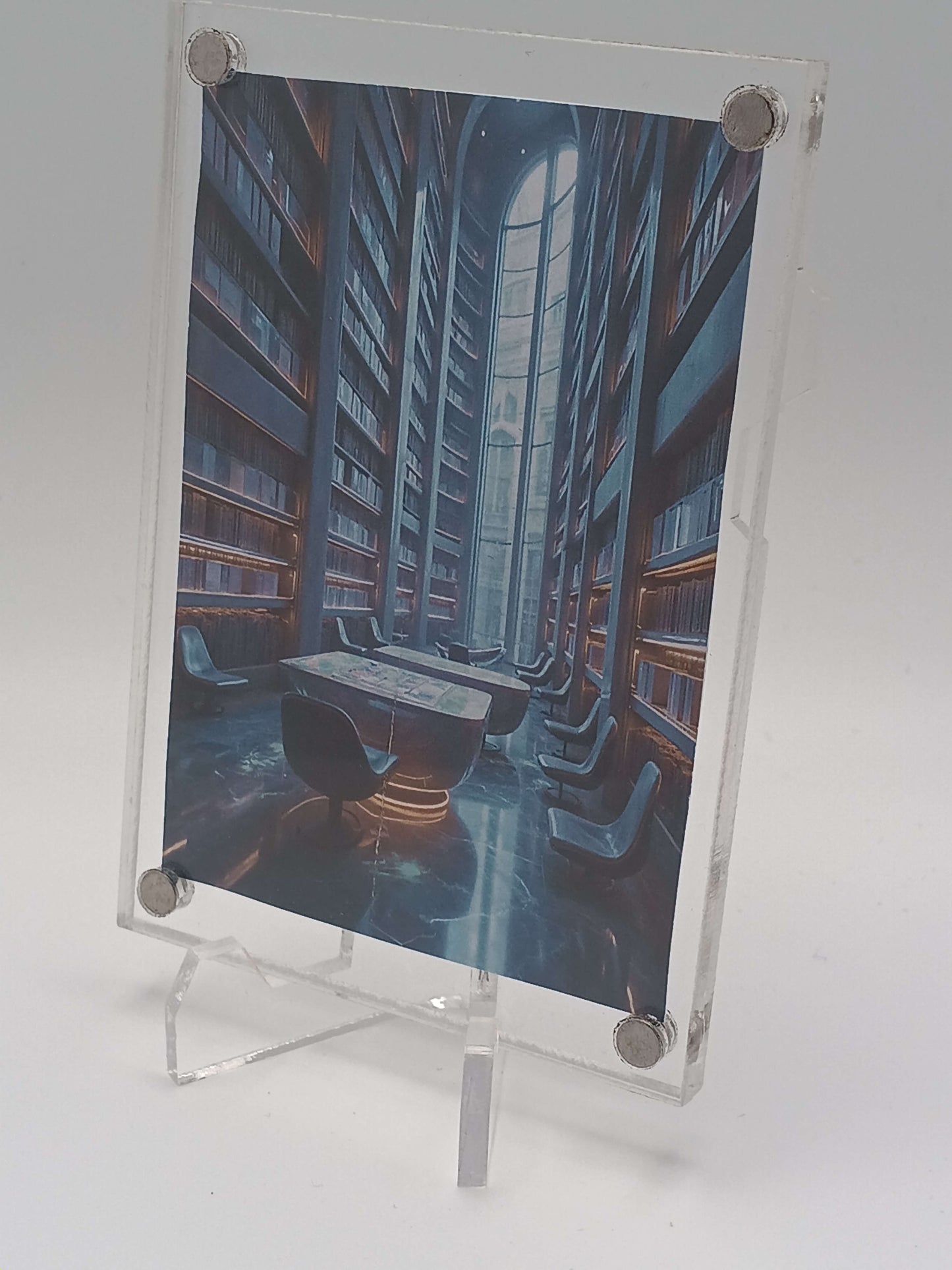 Easy Open Clear Magnetic Card Display Case