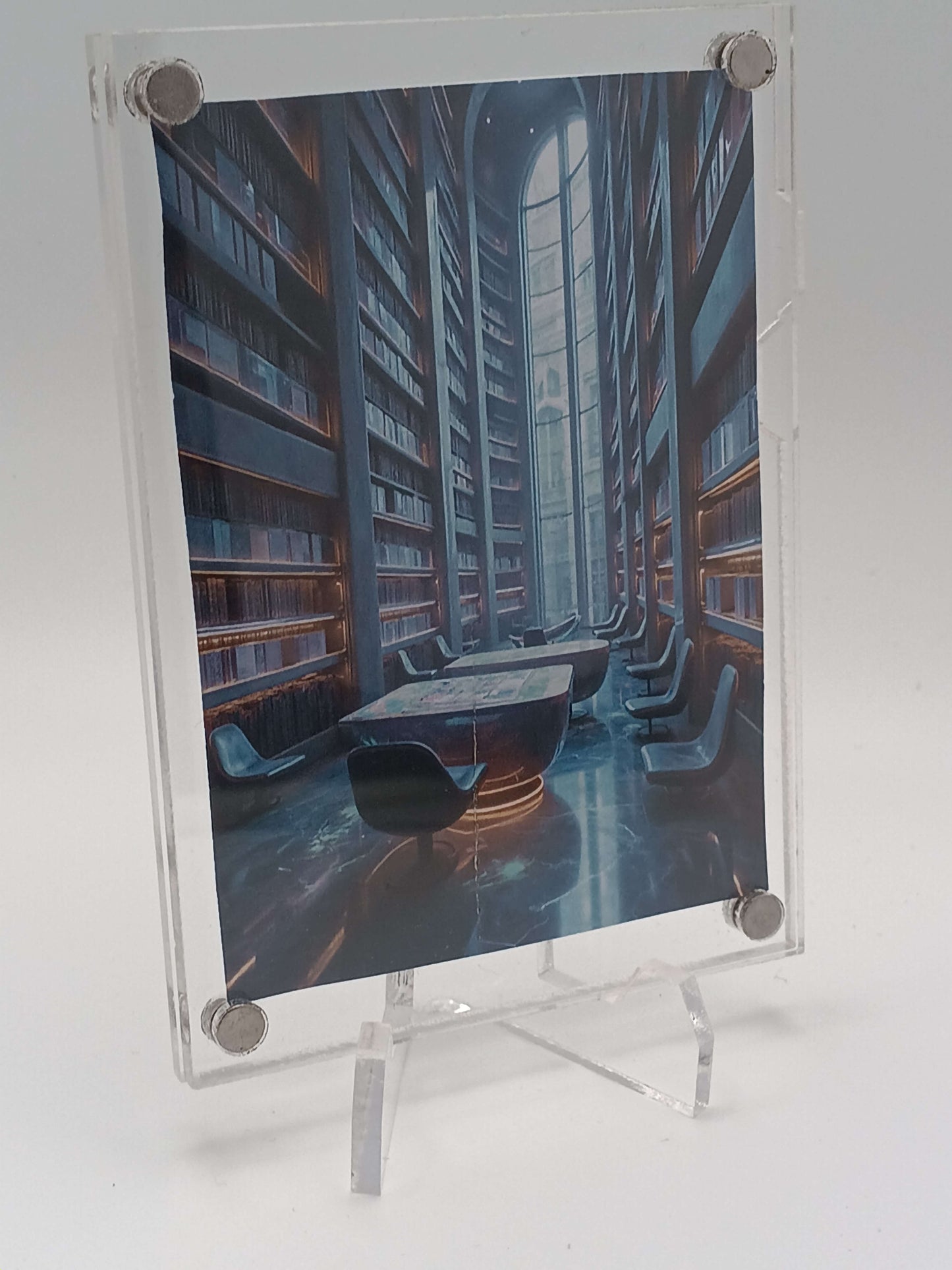 Easy Open Clear Magnetic Card Display Case