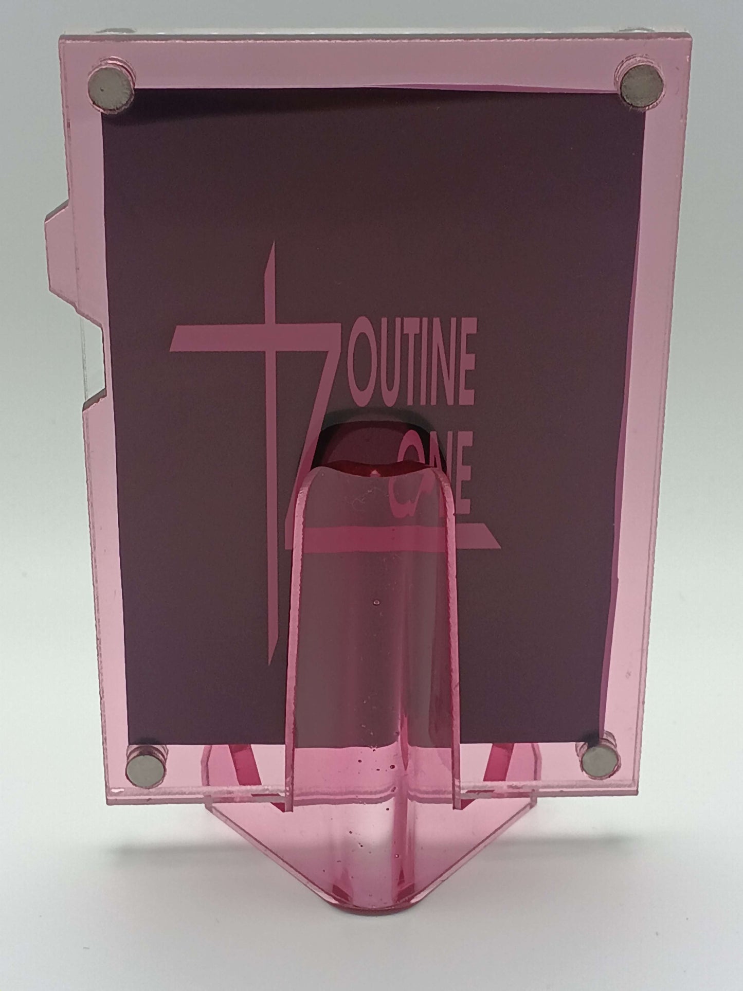 Easy Open Pink Magnetic Card Display Case